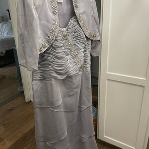 Elegant Gray Wedding Dress with Jacket